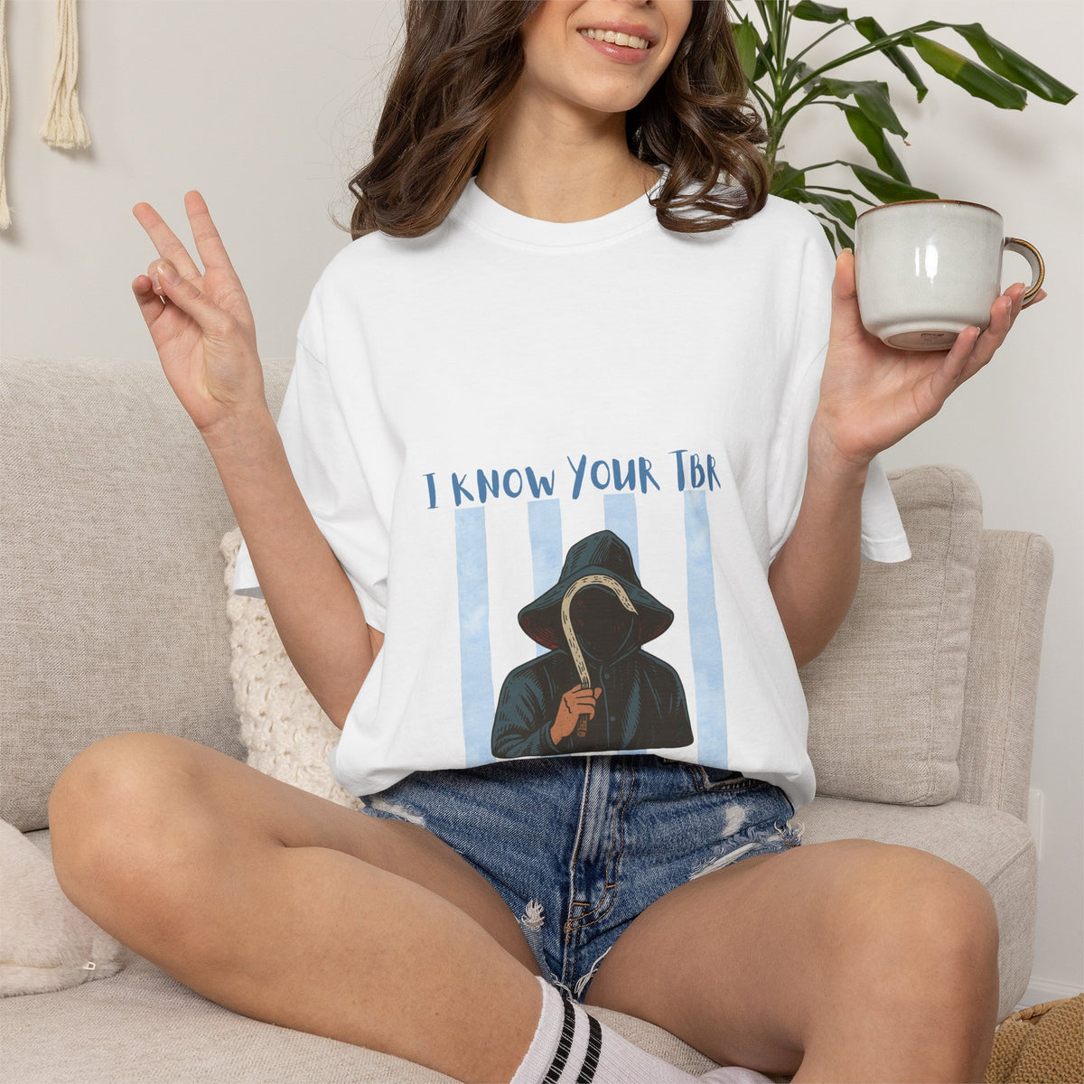 I Know Your TBR Horror Reader T-Shirt | SOON Collection