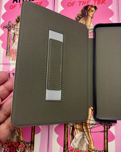 Attack of the TBR Kindle & Kobo Case | Vintage Bookish E-Reader Case