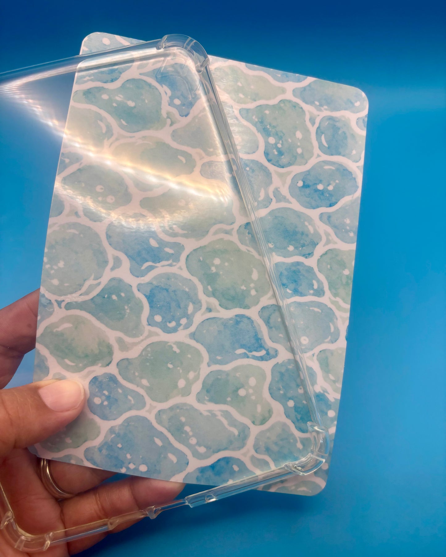 Ocean Waves Kindle Insert | Coastal Bookish Insert for Clear Kindle Cases