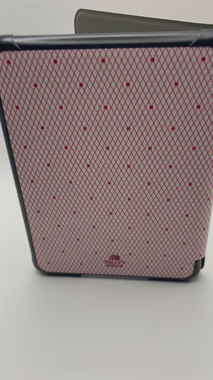Let Her Read Books – Vintage Kindle Case for Romantasy Readers